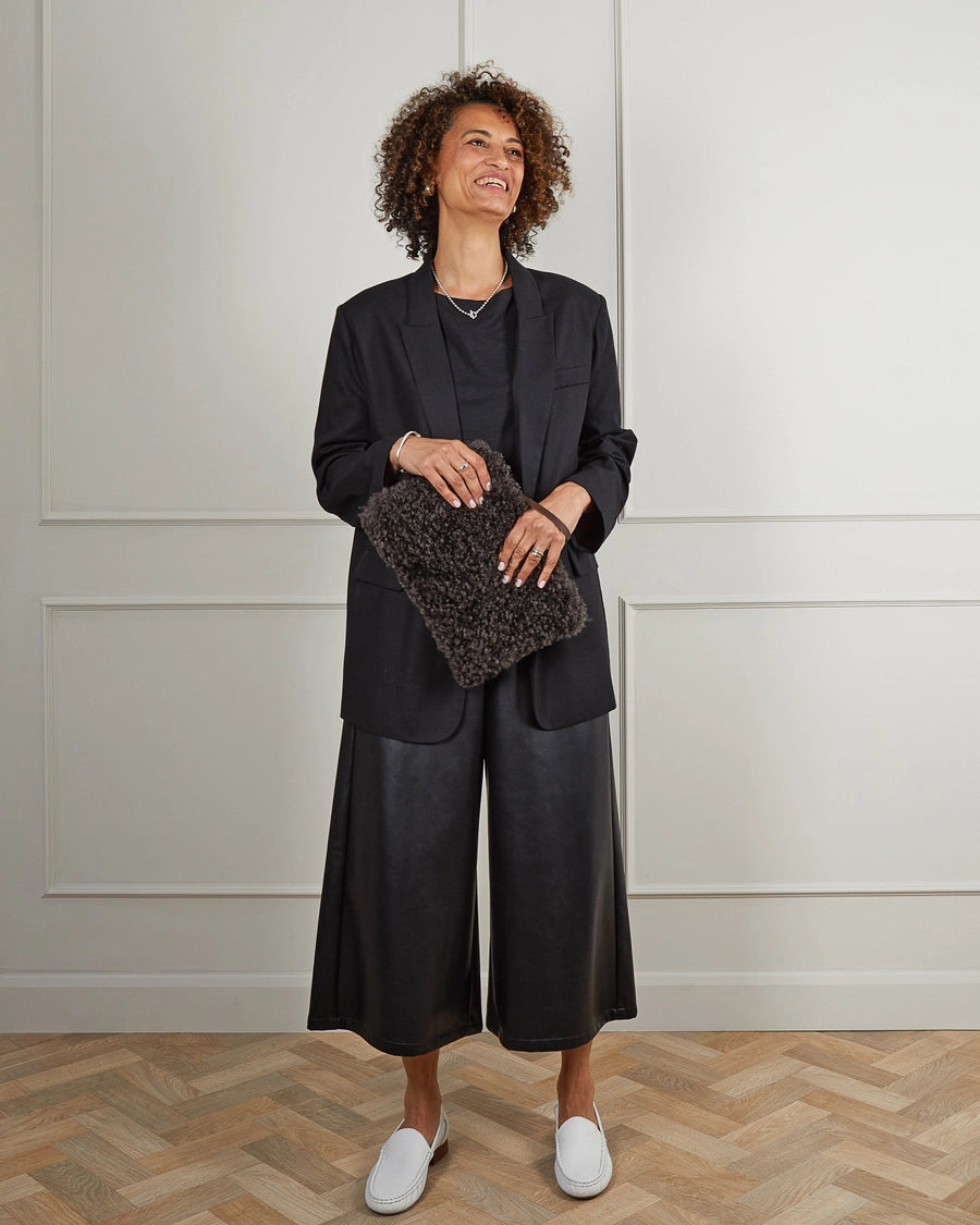Chalk Diana Black blazer