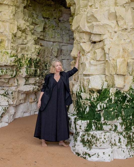 Chalk Diana Black blazer