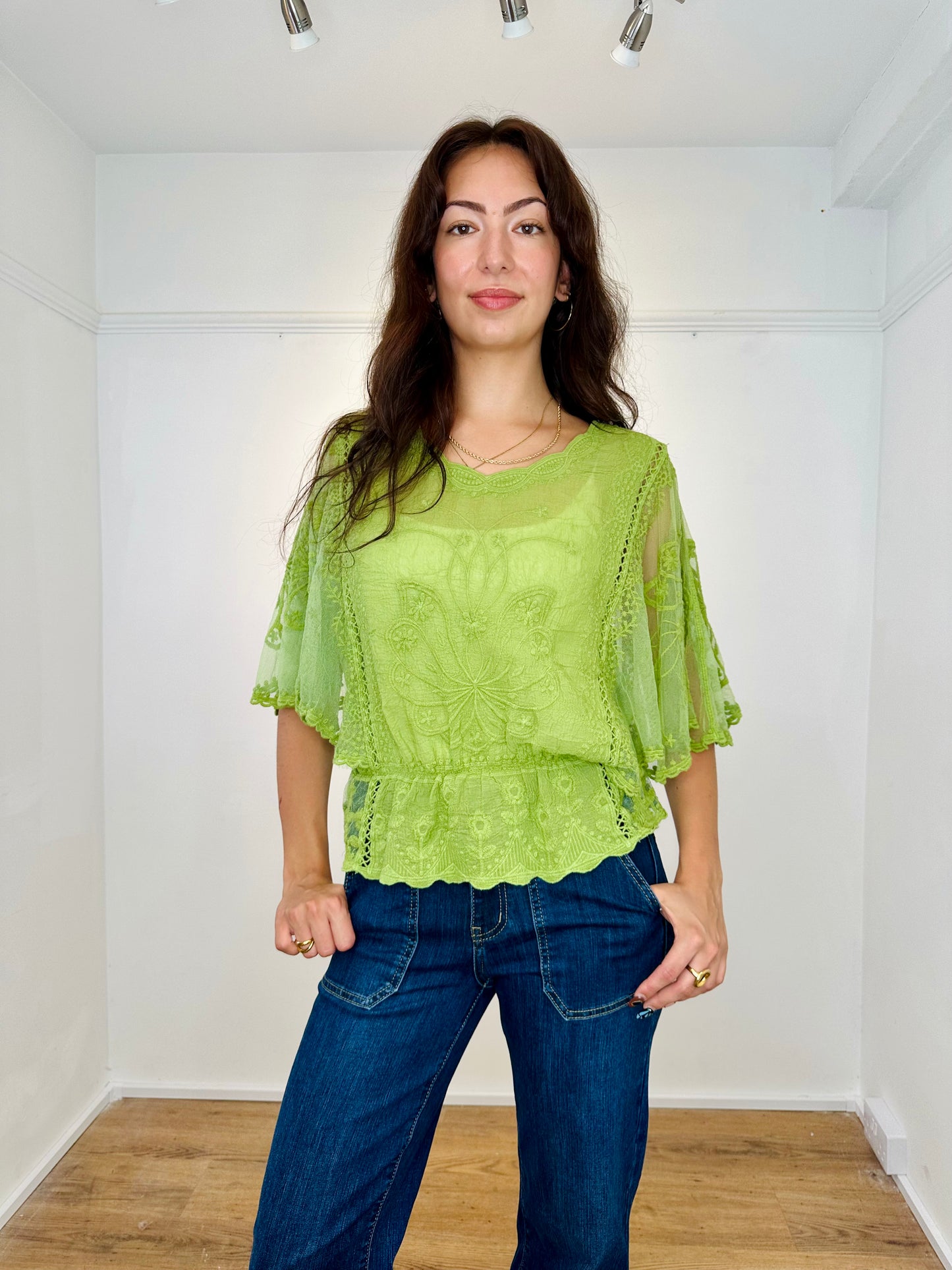 Bessie Butterfly Lace sleeve top - Bestseller - Wine
