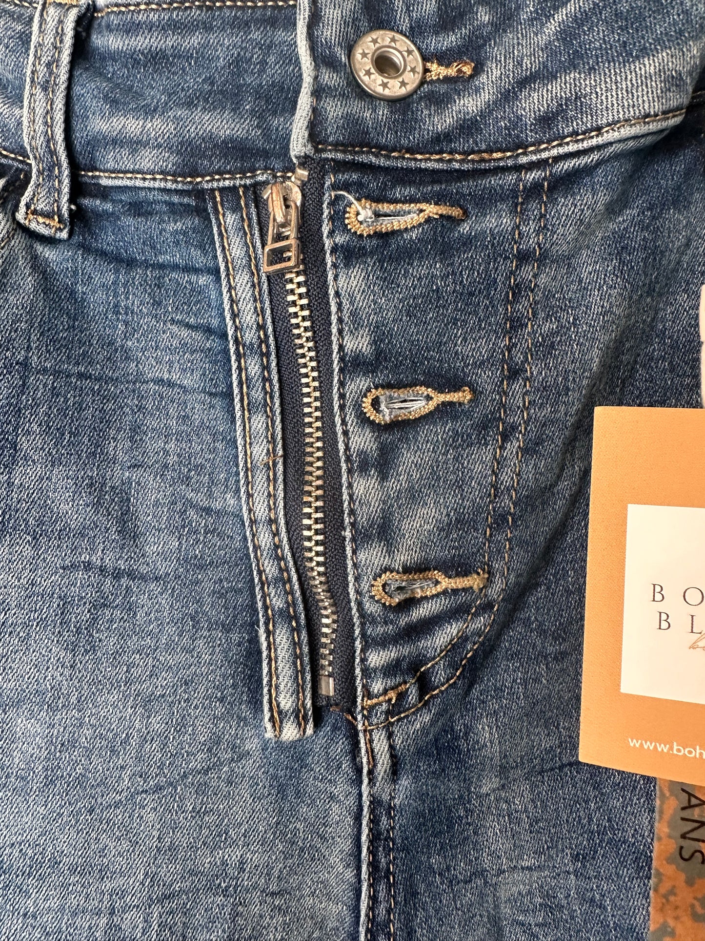 The Diss four button hole jeans - mid denim
