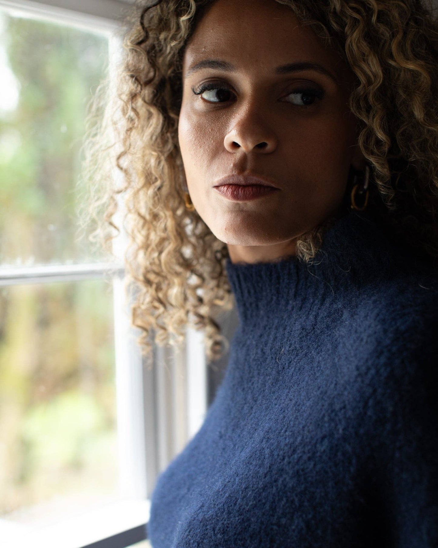 Vicki Jumper - Navy (fluffy)