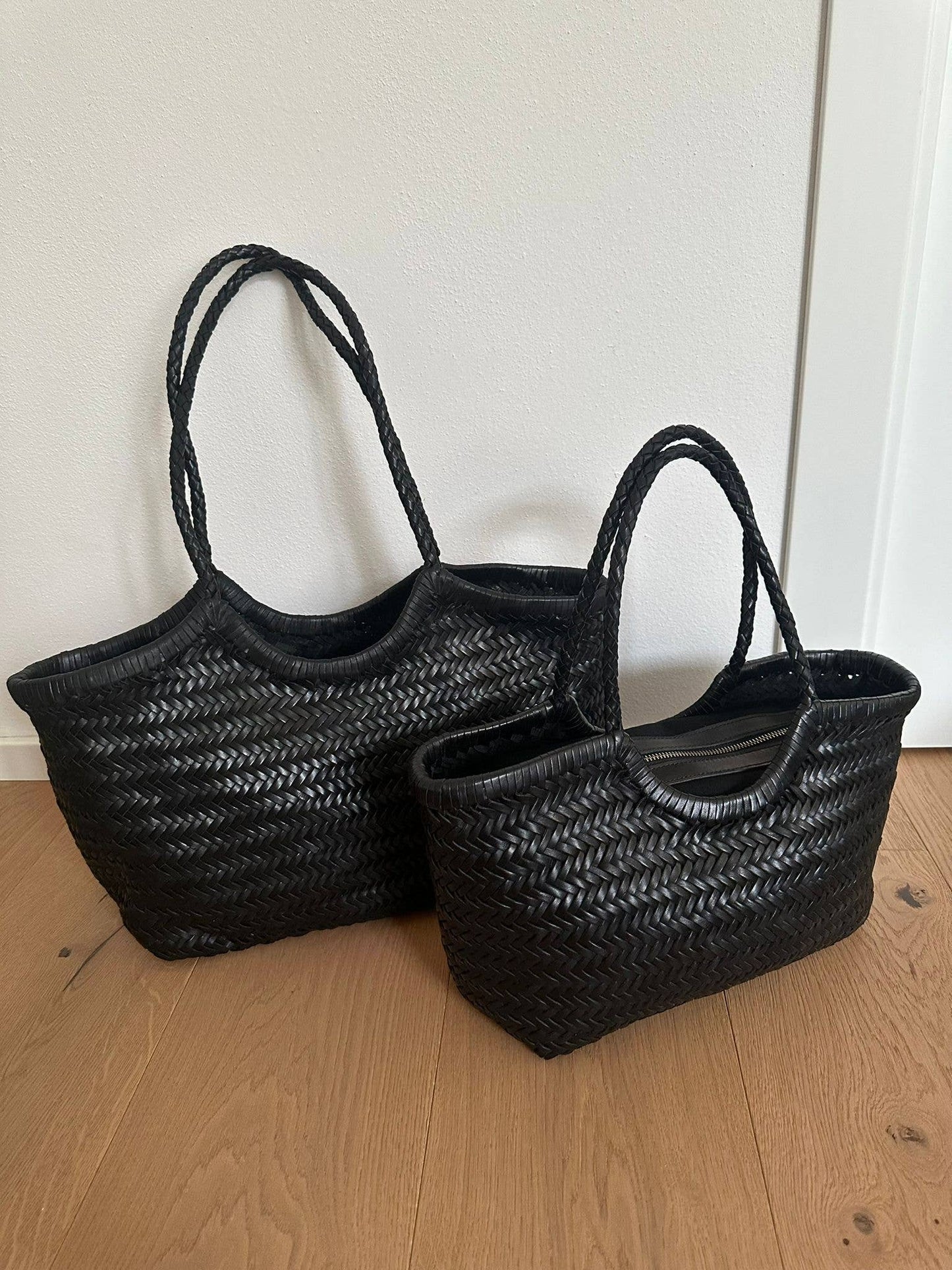 DORA PREMIUM - large hand-woven in genuine leather