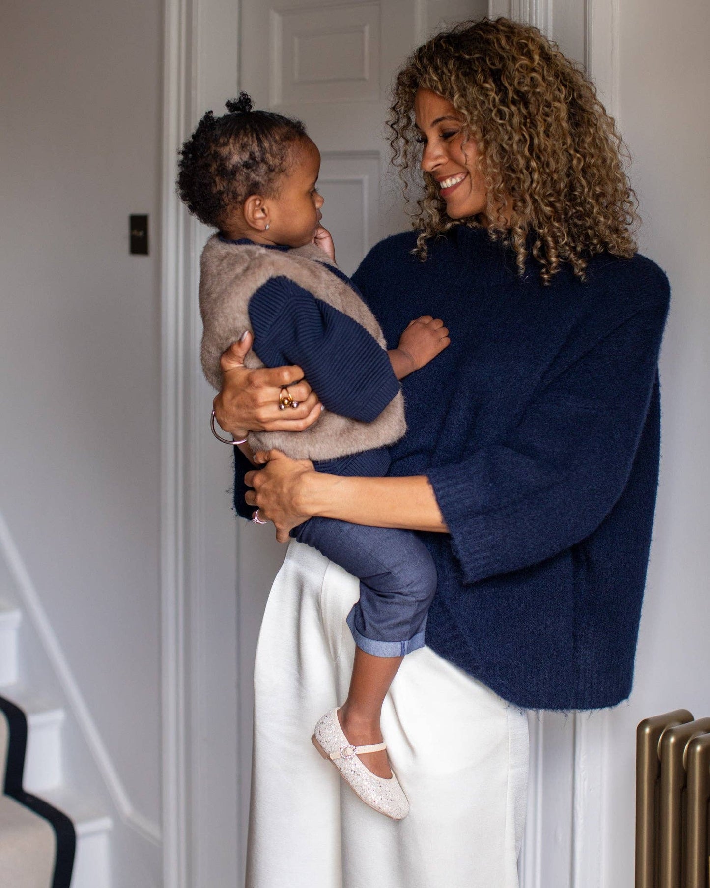 Vicki Jumper - Navy (fluffy)