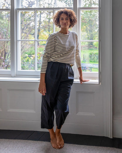 Chalk Fleur Stripe T-Shirt (Black/Cream)