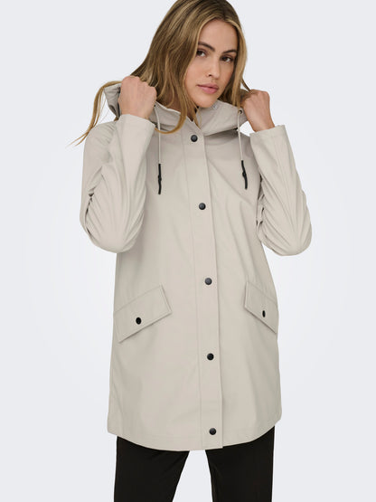 LELISA RAINCOAT