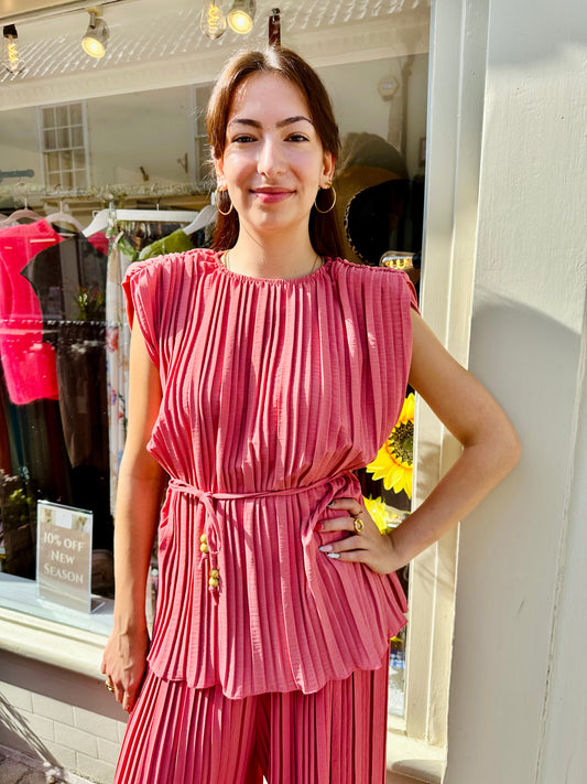 Rose pleated Co-ord