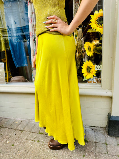 Stephanie Silky midi skirt- Yellow Ochre