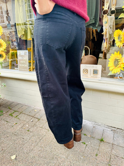 The Millie Ultimate Soft Barrel Jean - BESTSELLER- Black