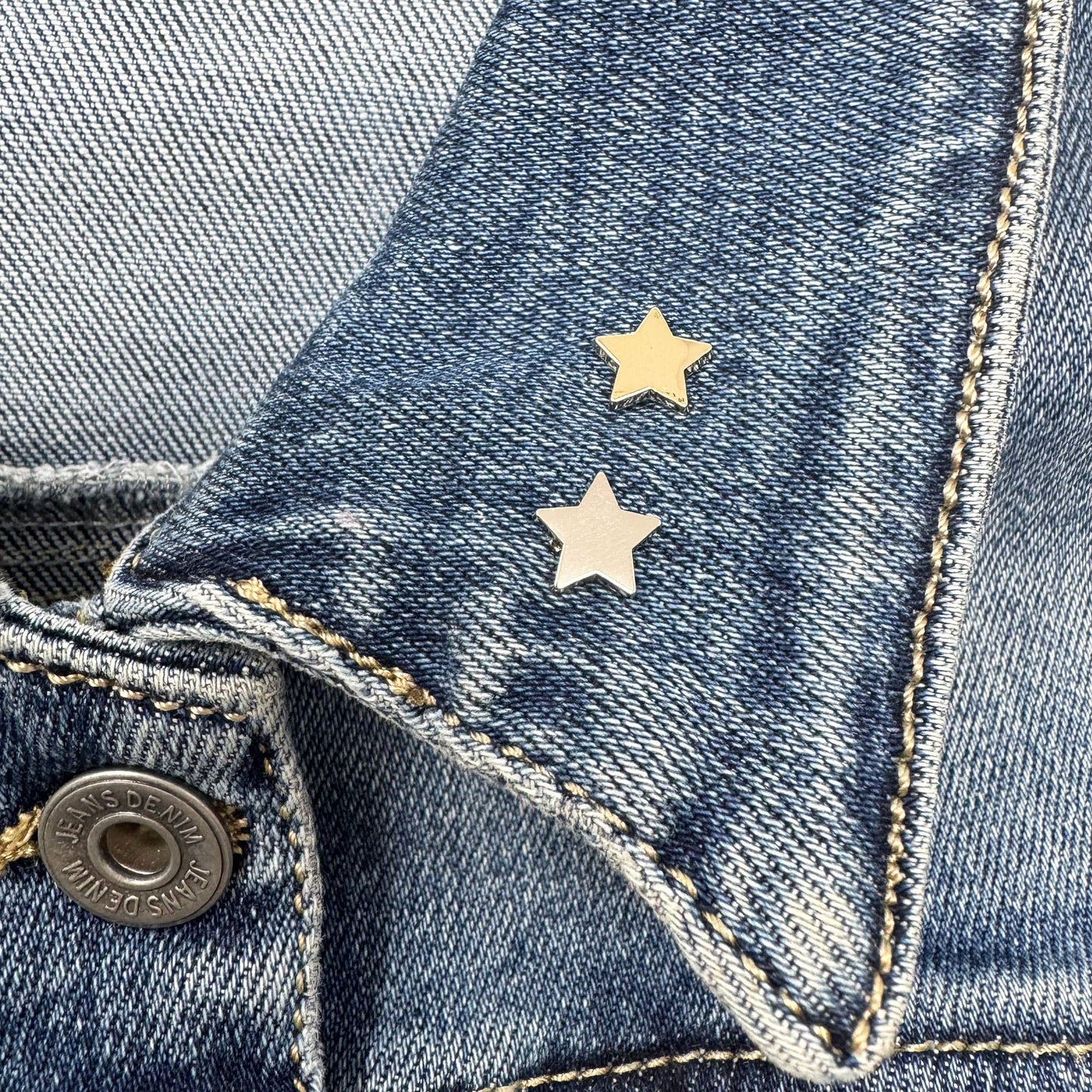 Modesty Star Pin Brooch